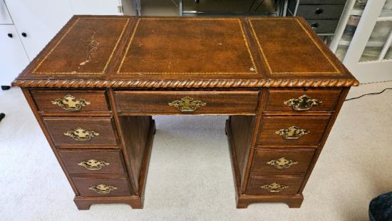 Writing Desk with 7 drawers