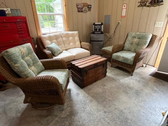 Indoor/Outdoor Wicker Furniture