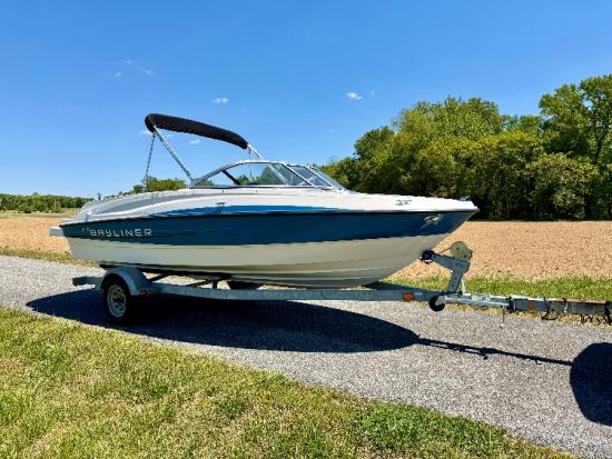 2013 Bayliner 185BR Bowrider