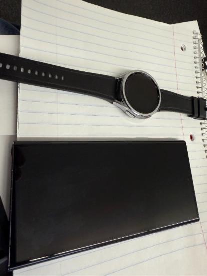 Used Unlocked Samsung Galaxy S23 Ultra with Galaxy Watch