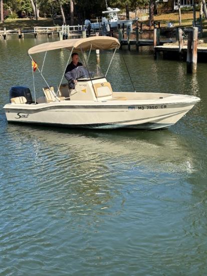 Scout 175 Sportfish Center Console with Yamaha 90 HP, 251 Hours
