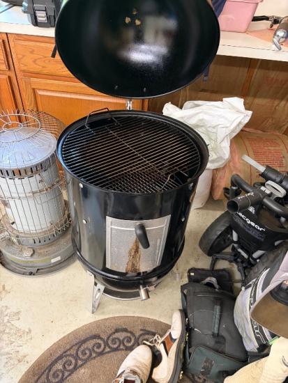 18.5 Weber Smokey Mountain Smoker