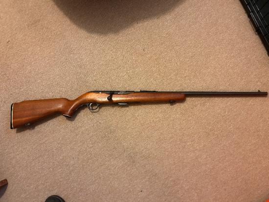 Mossberg Model 640 KA Chuckster .22 Rifle