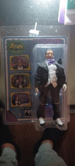 DC Batman classic penguin mint in box 