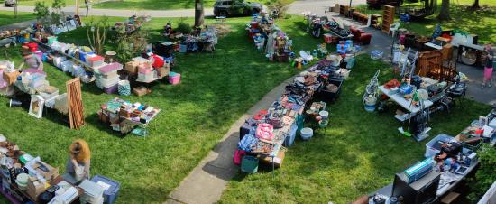 HUGE Yardsale benefiting Susan G. Komen