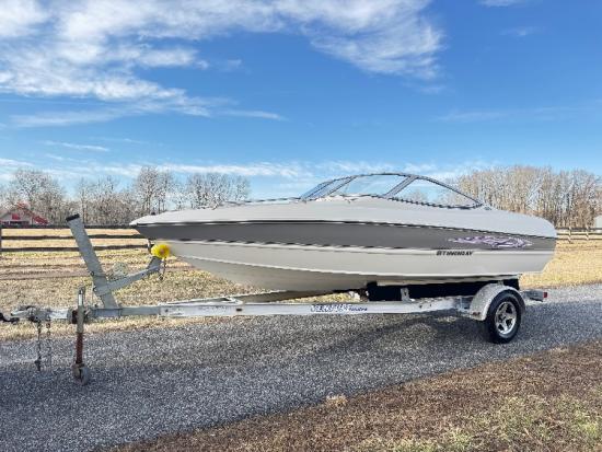 2010 Stingray 185LS Bowrider