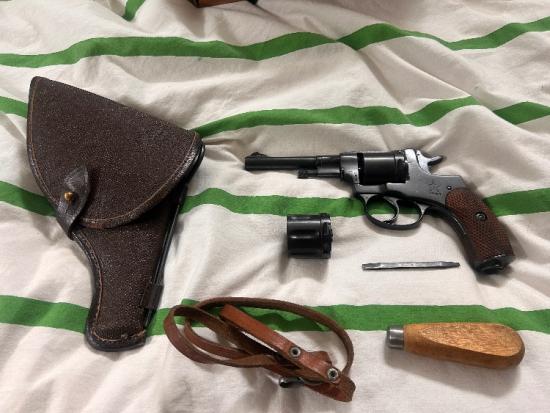 WW2 1941 Russian 1895 Nagant 7.62 Revolver